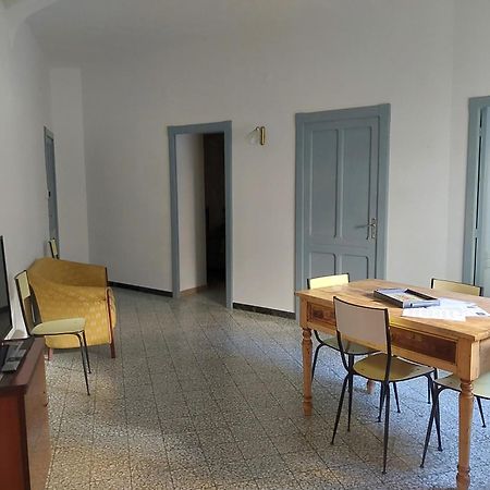 Casa Vacanze Zarinu Orgosolo Zewnętrze zdjęcie