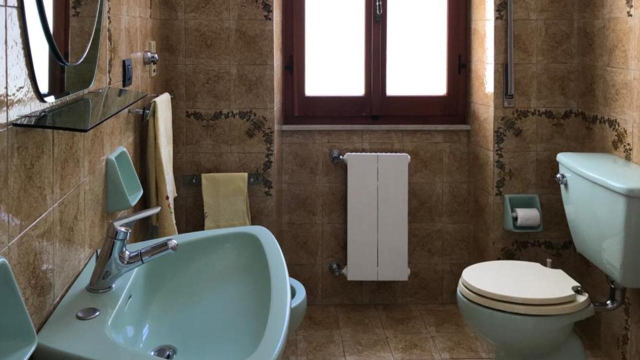 Casa Vacanze Zarinu Orgosolo Zewnętrze zdjęcie