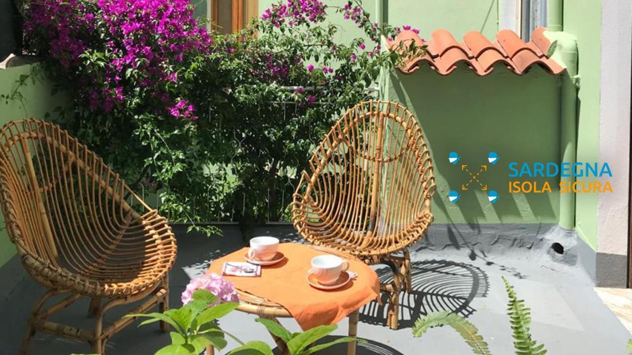 Casa Vacanze Zarinu Orgosolo Zewnętrze zdjęcie