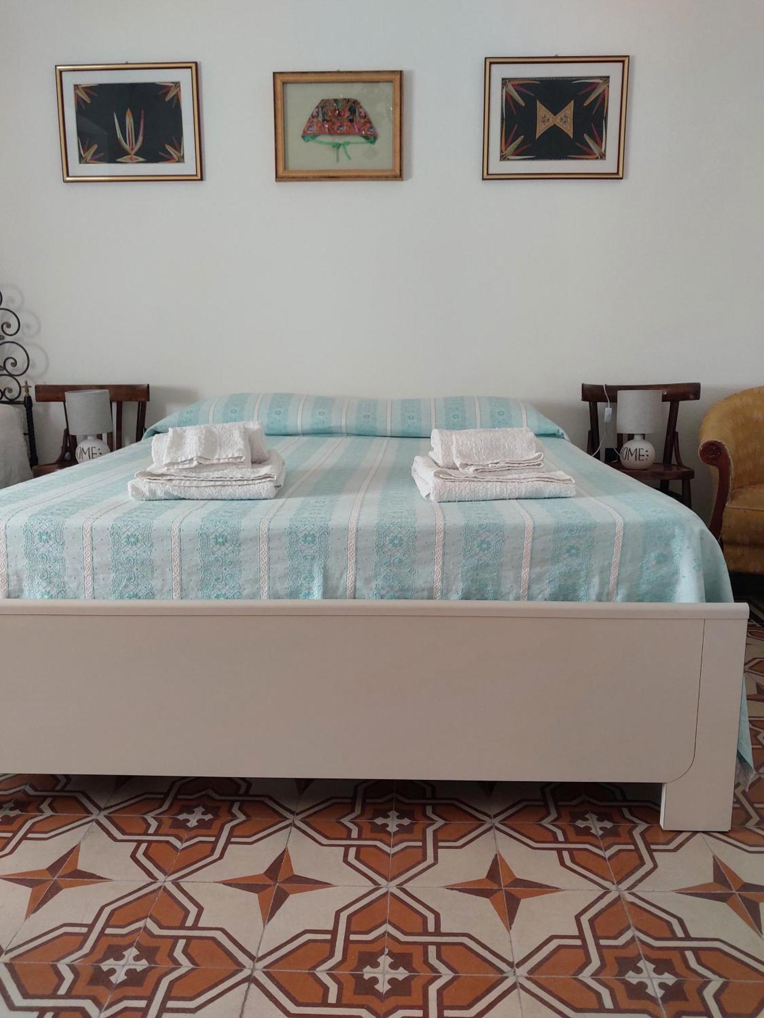 Casa Vacanze Zarinu Orgosolo Zewnętrze zdjęcie