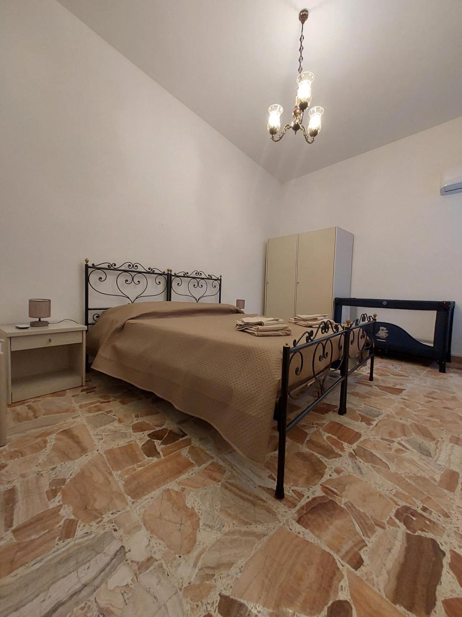 Casa Vacanze Zarinu Orgosolo Zewnętrze zdjęcie